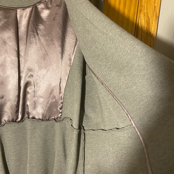 Torrid Studio Grey Peplum Size 3 - Picture 5 of 8